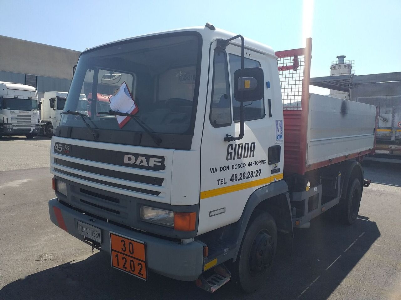 DAF AE 45 - מזהיר: תמונה 1 DAF AE 45 - מזהיר: תמונה 1