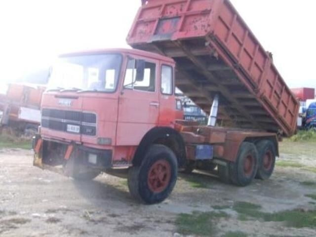 FIAT 300 PC - מזהיר: תמונה 1 FIAT 300 PC - מזהיר: תמונה 1