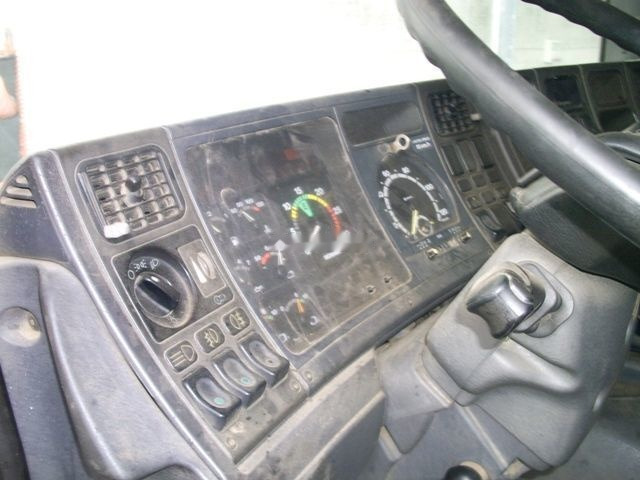 יחידת טרקטור Scania 124.400: תמונה 9