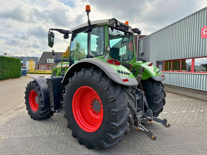 Fendt 724 Vario Gen 6 Profi Plus - טרקטור חקלאי: תמונה 2 Fendt 724 Vario Gen 6 Profi Plus - טרקטור חקלאי: תמונה 2