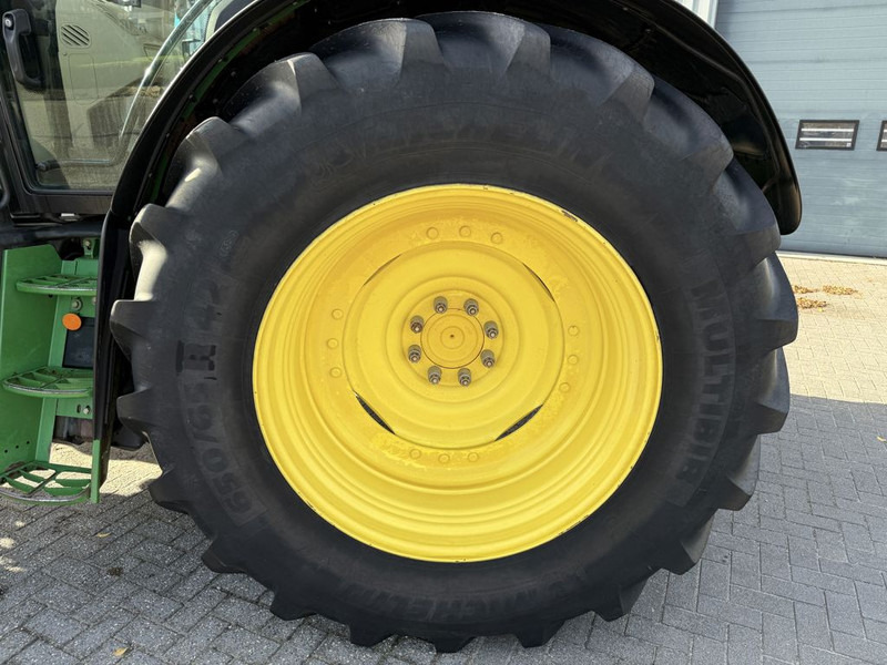 טרקטור חקלאי John Deere 6155R Autopowr: תמונה 8 טרקטור חקלאי John Deere 6155R Autopowr: תמונה 8