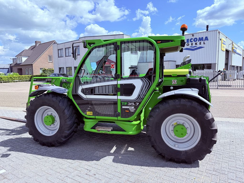 Merlo TF35.7-140 Telehandler - מפעיל טלסקופי: תמונה 5 Merlo TF35.7-140 Telehandler - מפעיל טלסקופי: תמונה 5
