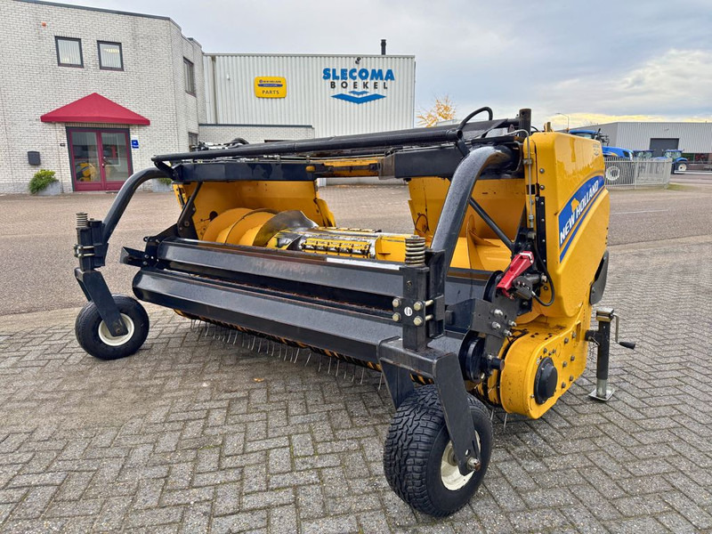 New Holland 300FPE Gras Pickup - מקצרה: תמונה 1 New Holland 300FPE Gras Pickup - מקצרה: תמונה 1