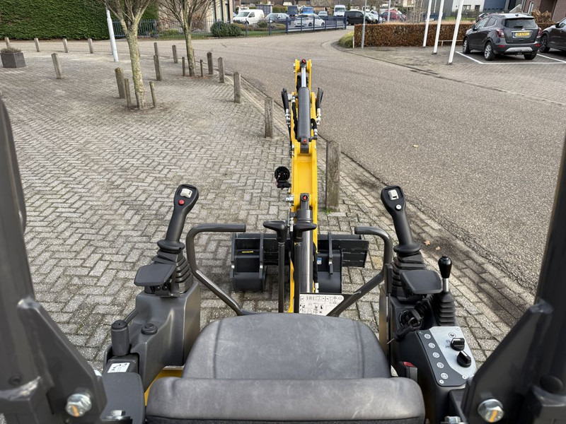 New Holland E14D Minigraver - מיני מחפר: תמונה 5 New Holland E14D Minigraver - מיני מחפר: תמונה 5