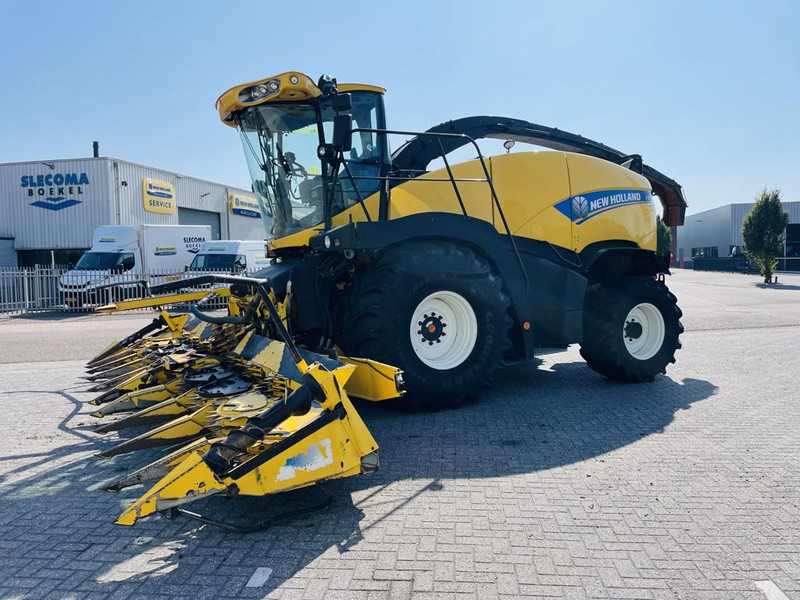New Holland FR700 Forage Harvester 10 Row header - מקצרת מספוא: תמונה 5 New Holland FR700 Forage Harvester 10 Row header - מקצרת מספוא: תמונה 5
