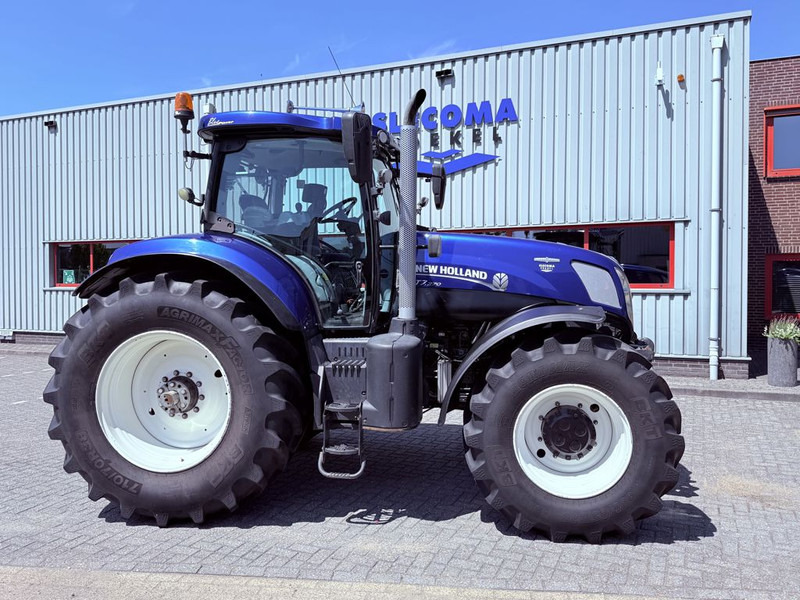 טרקטור חקלאי New Holland T7.270 AC: תמונה 15