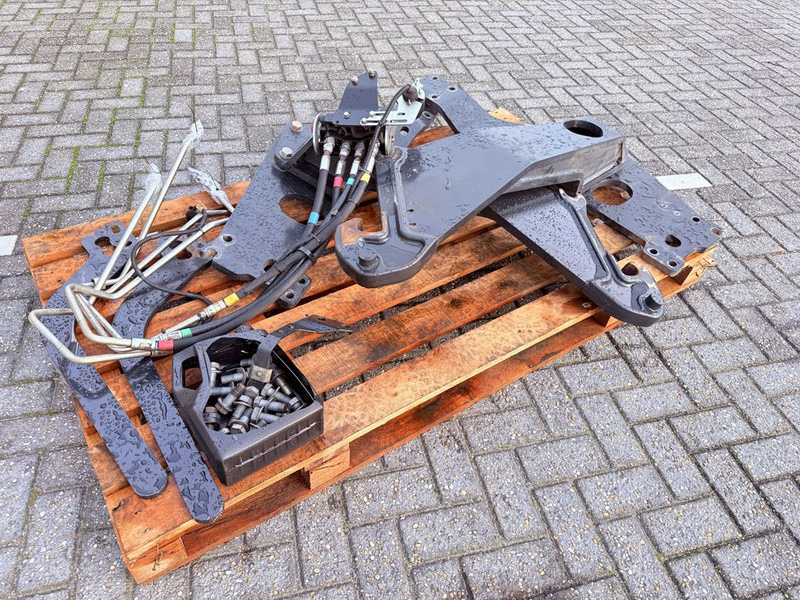 Stoll Voorlader TL770 Aanbouwdelen NH /CaseIH - צרופה עבור מכונה חקלאית: תמונה 5 Stoll Voorlader TL770 Aanbouwdelen NH /CaseIH - צרופה עבור מכונה חקלאית: תמונה 5