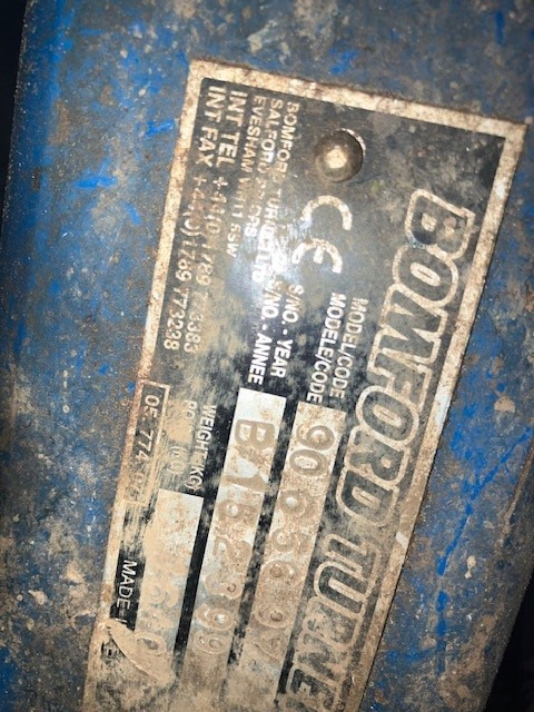 BOMFORD FALCON 5.5 - מכסחת זרוע: תמונה 3 BOMFORD FALCON 5.5 - מכסחת זרוע: תמונה 3