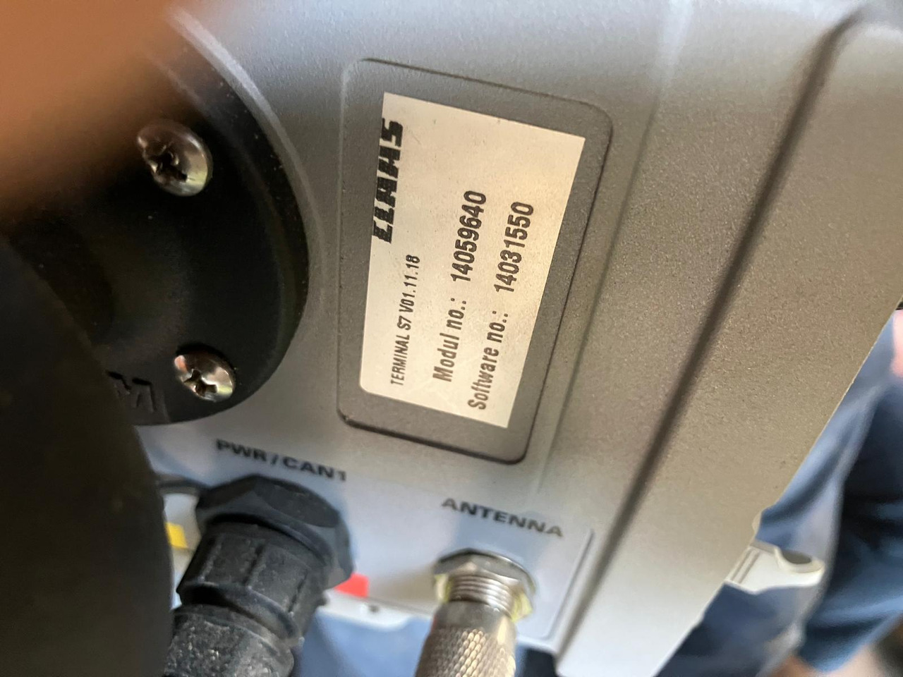 Claas Guidance Equipment RTK Ready - מערכת ניווט עבור מכונה חקלאית: תמונה 5 Claas Guidance Equipment RTK Ready - מערכת ניווט עבור מכונה חקלאית: תמונה 5