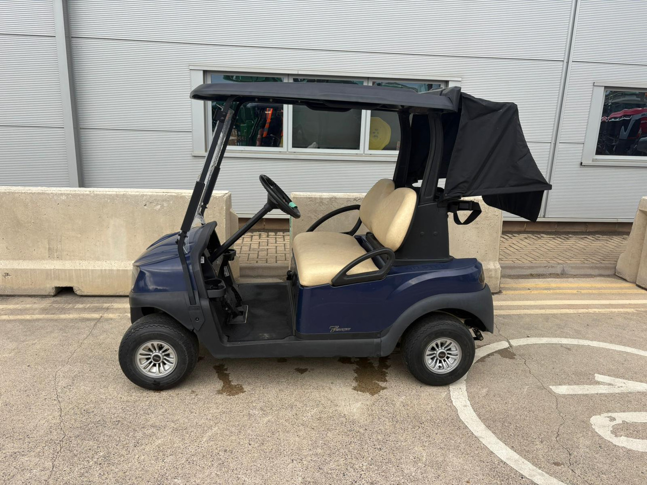 Clubcar Temp Golf Buggy - עגלת גולף: תמונה 1 Clubcar Temp Golf Buggy - עגלת גולף: תמונה 1