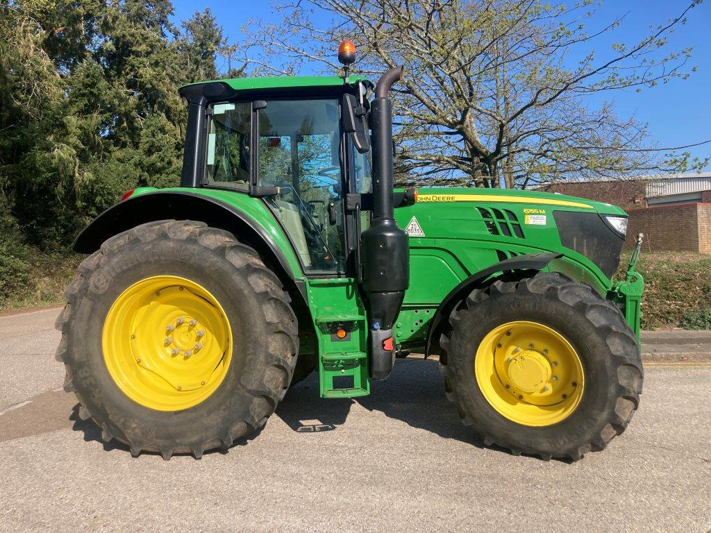JOHN DEERE 6155M - טרקטור חקלאי: תמונה 1 JOHN DEERE 6155M - טרקטור חקלאי: תמונה 1