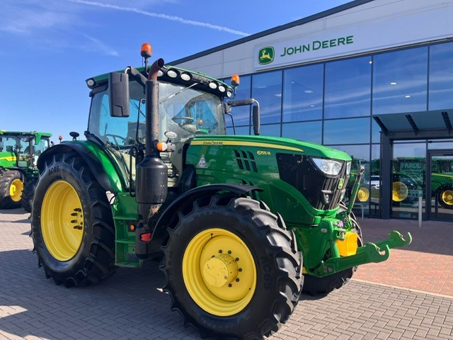 JOHN DEERE 6155R - טרקטור חקלאי: תמונה 3 JOHN DEERE 6155R - טרקטור חקלאי: תמונה 3