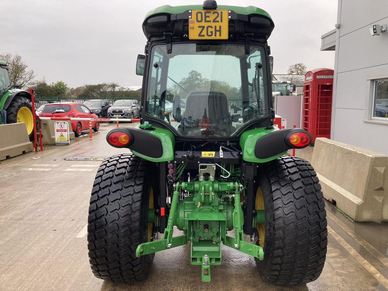 John Deere 4066R compact tractor - טרקטור קומפקטי: תמונה 4 John Deere 4066R compact tractor - טרקטור קומפקטי: תמונה 4
