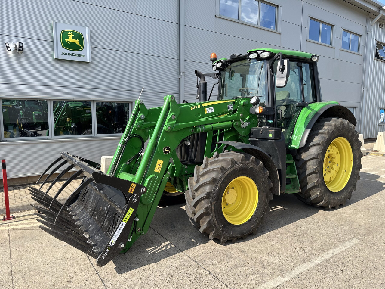 John Deere 6120M - טרקטור חקלאי: תמונה 1 John Deere 6120M - טרקטור חקלאי: תמונה 1