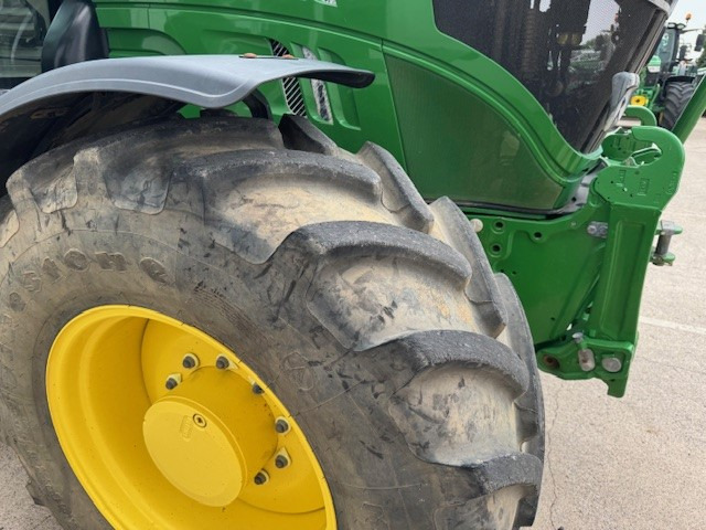 John Deere 6155M - טרקטור חקלאי: תמונה 5 John Deere 6155M - טרקטור חקלאי: תמונה 5