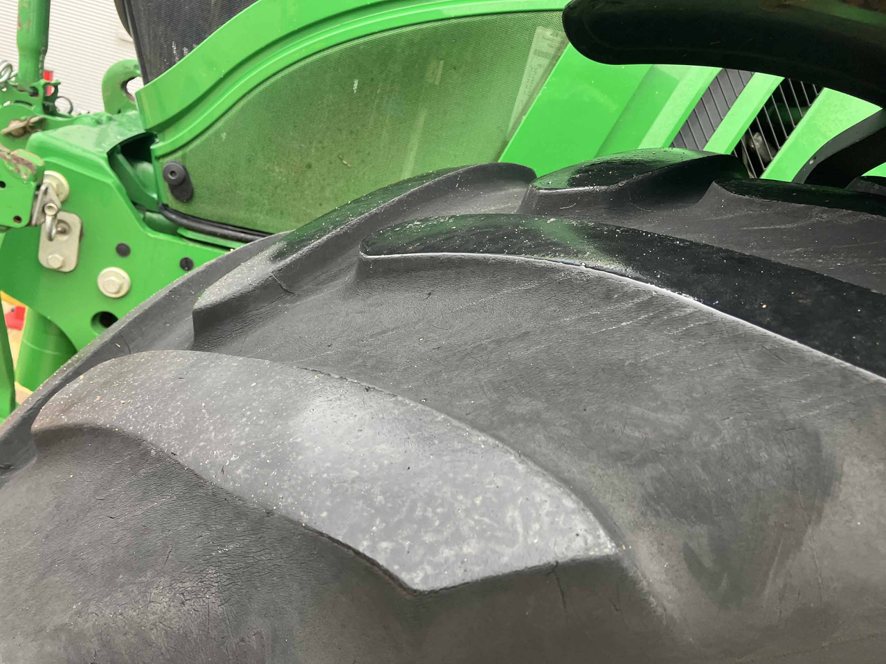 טרקטור חקלאי John Deere 6155R: תמונה 9
