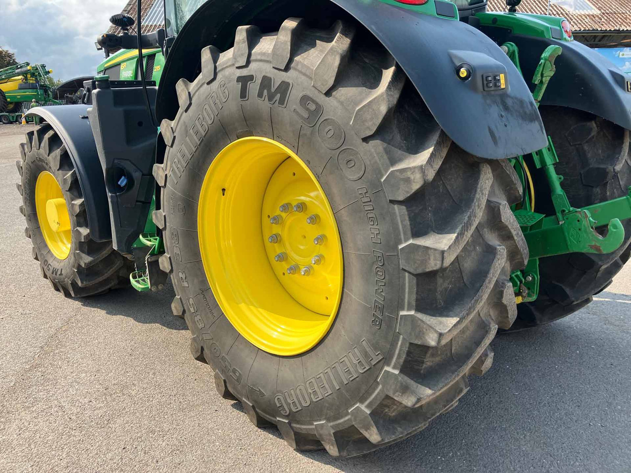 טרקטור חקלאי John Deere 6R 215: תמונה 12