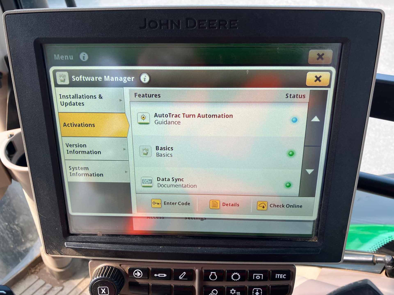 טרקטור חקלאי John Deere 6R 215: תמונה 15