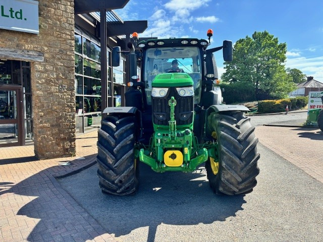 John Deere 6R 250 - טרקטור חקלאי: תמונה 2 John Deere 6R 250 - טרקטור חקלאי: תמונה 2