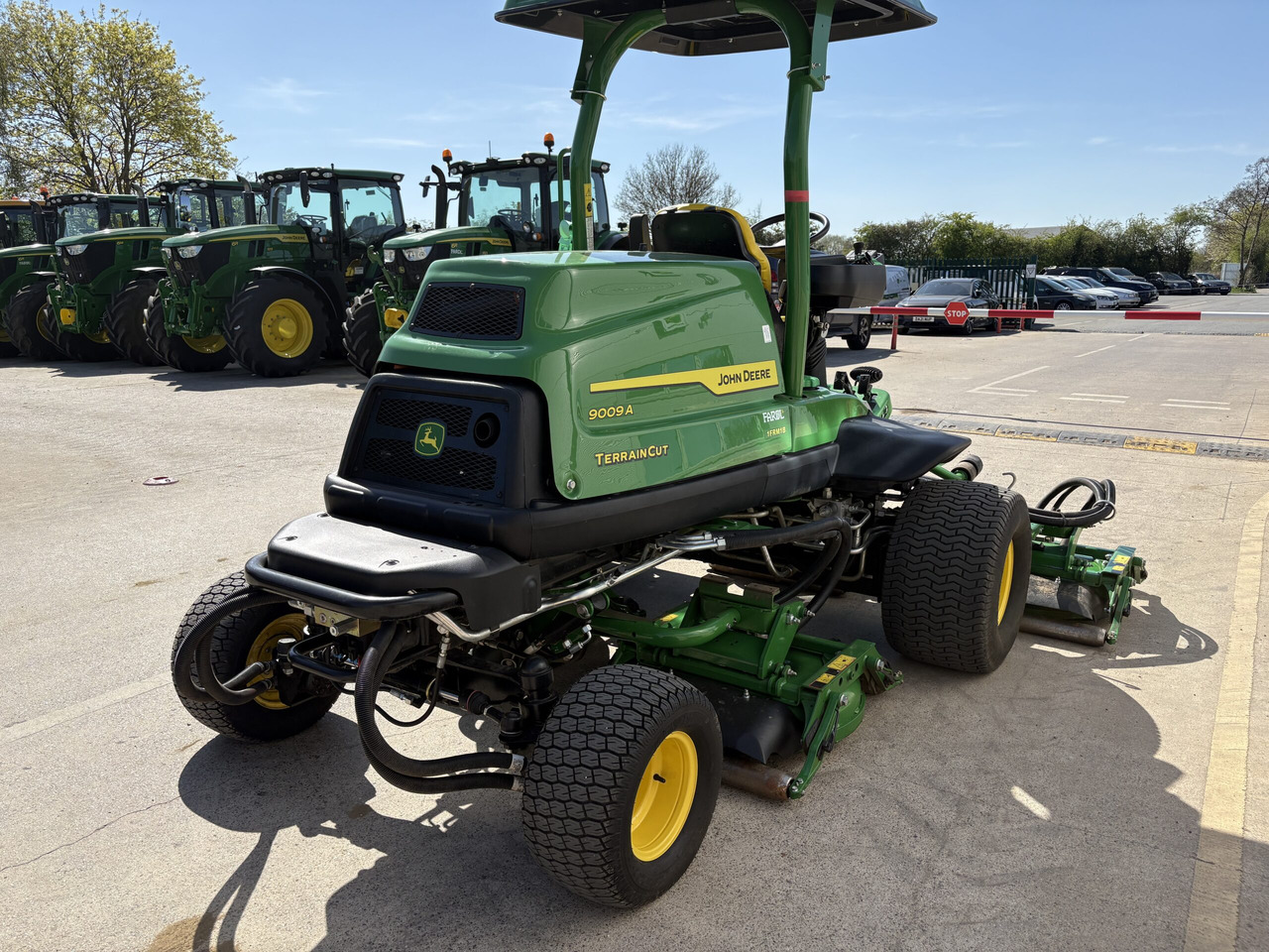 John Deere 9009A Terraincut - מכסחת גינה: תמונה 3 John Deere 9009A Terraincut - מכסחת גינה: תמונה 3