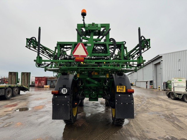 John Deere R4040i - מרסס בהנעה עצמית: תמונה 4 John Deere R4040i - מרסס בהנעה עצמית: תמונה 4