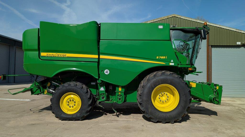 John Deere S785 - מקצרת קומבינה: תמונה 2 John Deere S785 - מקצרת קומבינה: תמונה 2