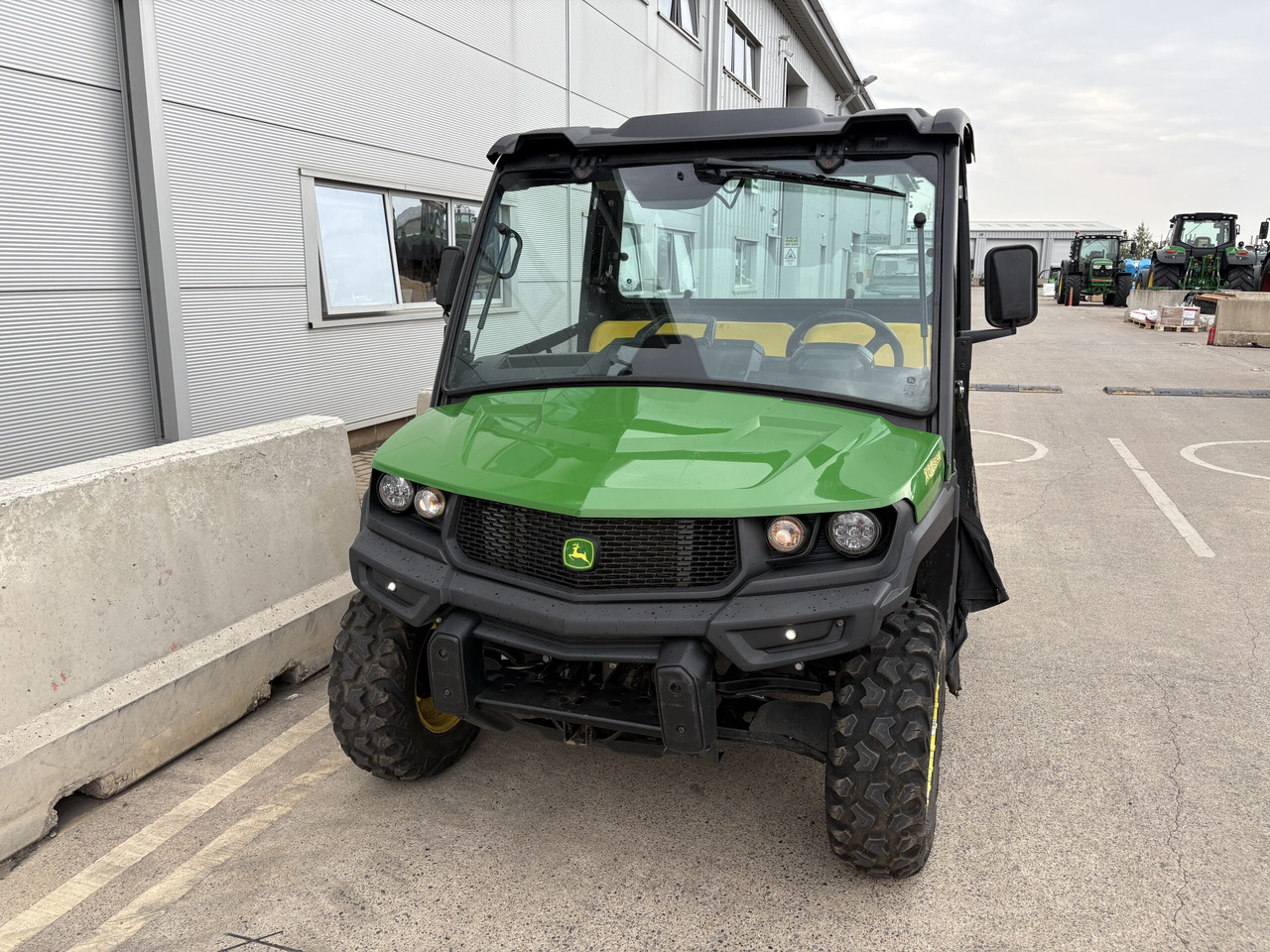 John Deere XUV865M Gator - רכב שטח/ טרקטורון: תמונה 2 John Deere XUV865M Gator - רכב שטח/ טרקטורון: תמונה 2