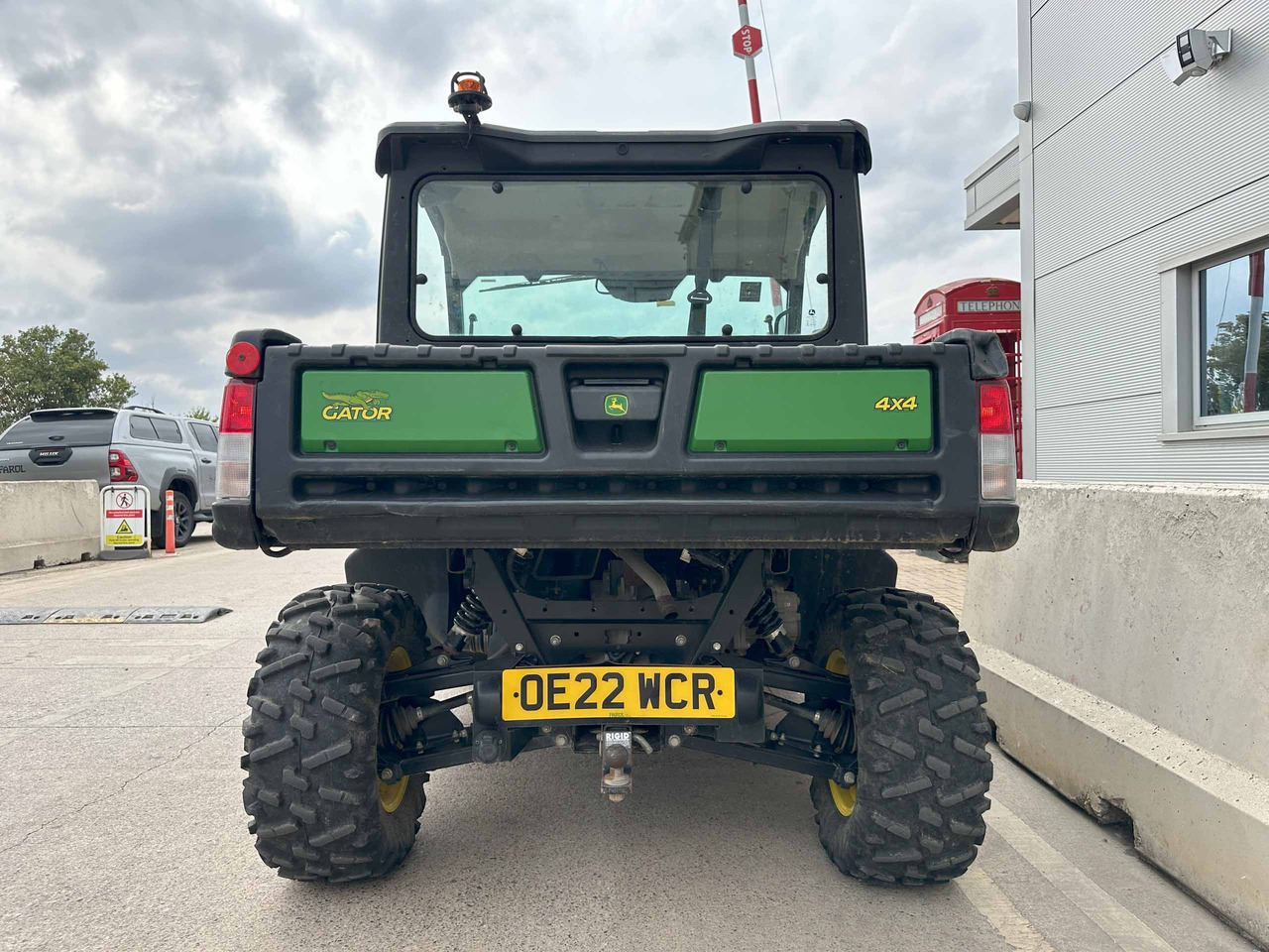 John Deere XUV865M - רכב שטח/ טרקטורון: תמונה 4 John Deere XUV865M - רכב שטח/ טרקטורון: תמונה 4