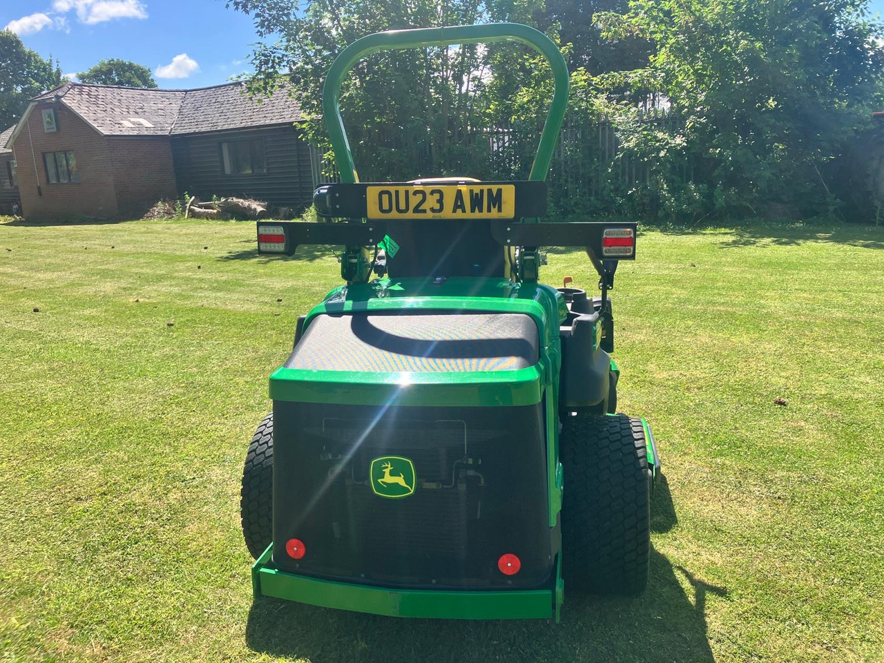 John Deere Z997R Z-Turn Mower - מכסחת גינה: תמונה 3 John Deere Z997R Z-Turn Mower - מכסחת גינה: תמונה 3