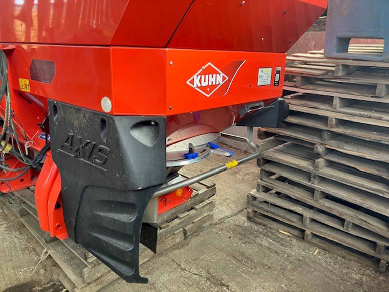Kuhn Axis 30.2D - מפזרת דשן: תמונה 3 Kuhn Axis 30.2D - מפזרת דשן: תמונה 3