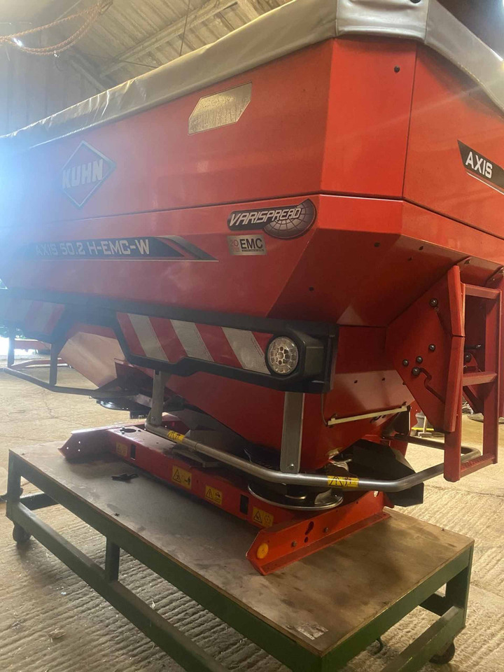 Kuhn Axis 50.2 H-EMC-W - מפזרת דשן: תמונה 2 Kuhn Axis 50.2 H-EMC-W - מפזרת דשן: תמונה 2