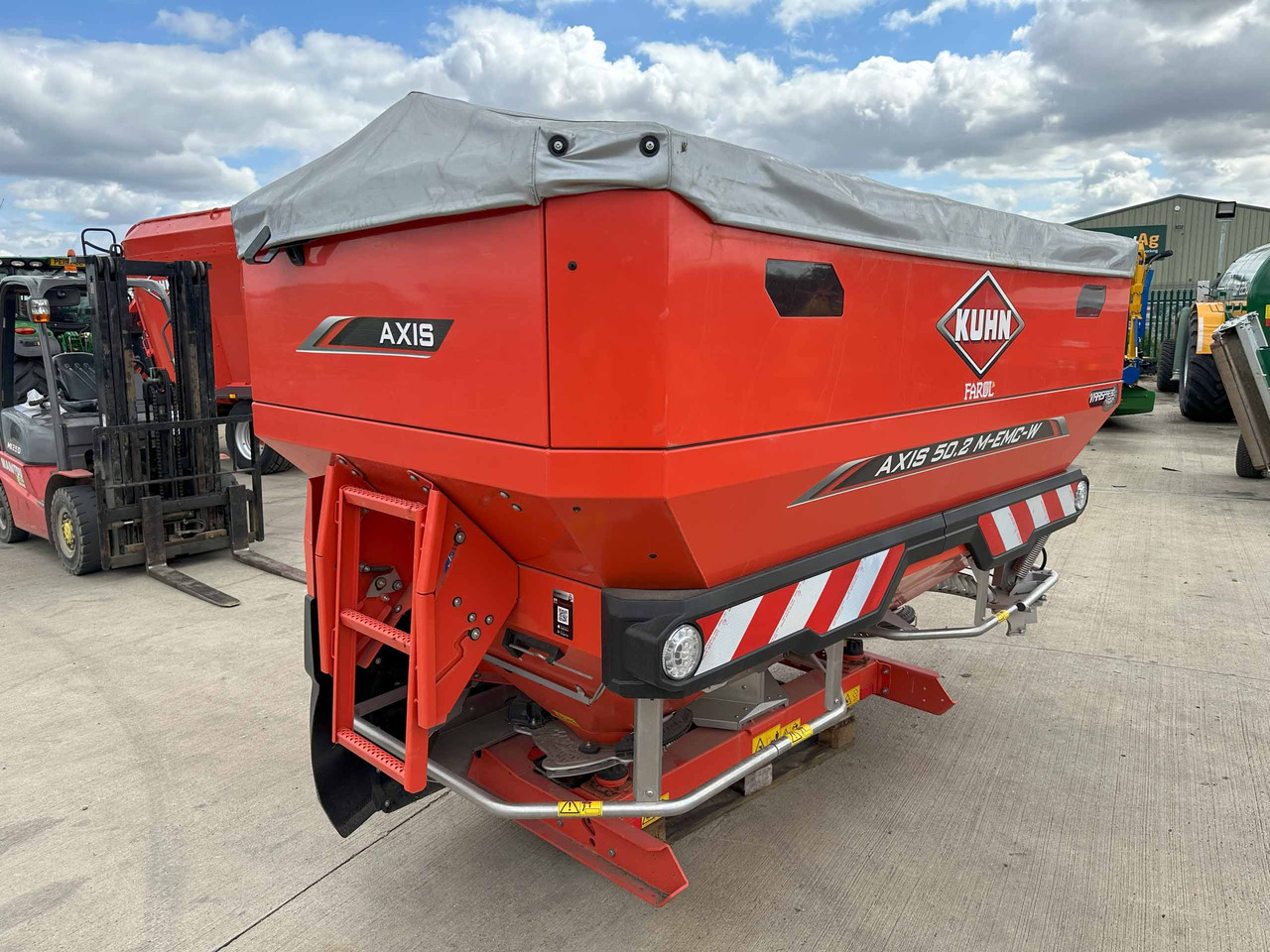 Kuhn Axis 50.2 M-EMC-W - מפזרת דשן: תמונה 5 Kuhn Axis 50.2 M-EMC-W - מפזרת דשן: תמונה 5