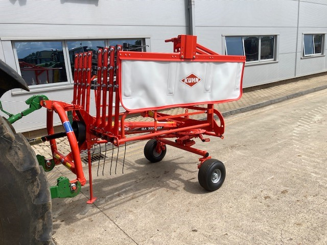 Kuhn GA 3201 - גורף/ מגרפה: תמונה 2 Kuhn GA 3201 - גורף/ מגרפה: תמונה 2