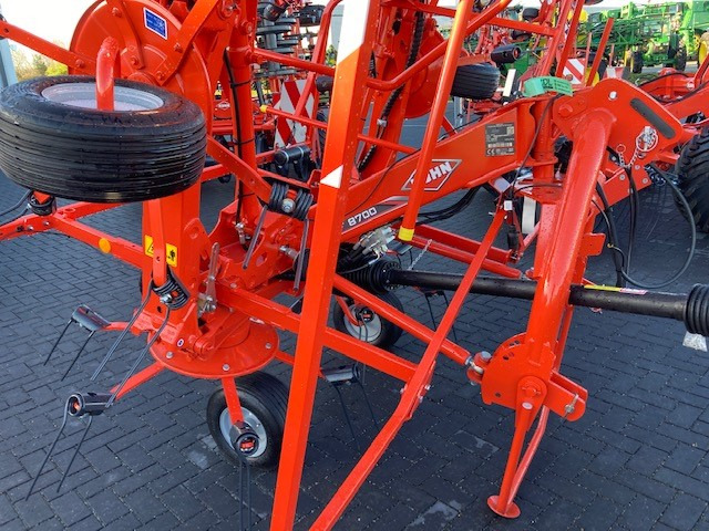 Kuhn GF 8700 - גורף/ מגרפה: תמונה 2 Kuhn GF 8700 - גורף/ מגרפה: תמונה 2