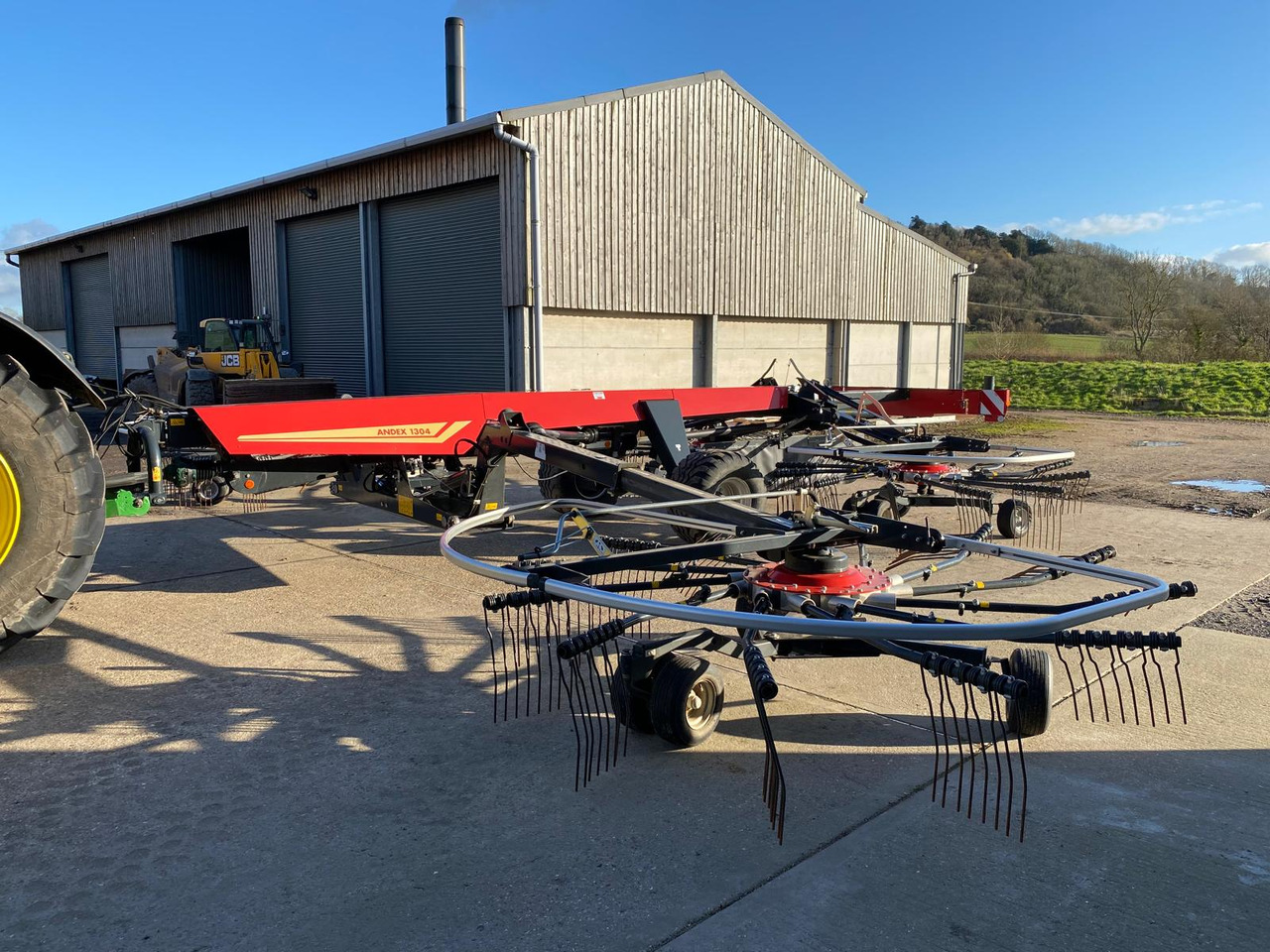 Kverneland Andex 1304 - ציוד חציר ומספוא: תמונה 2 Kverneland Andex 1304 - ציוד חציר ומספוא: תמונה 2