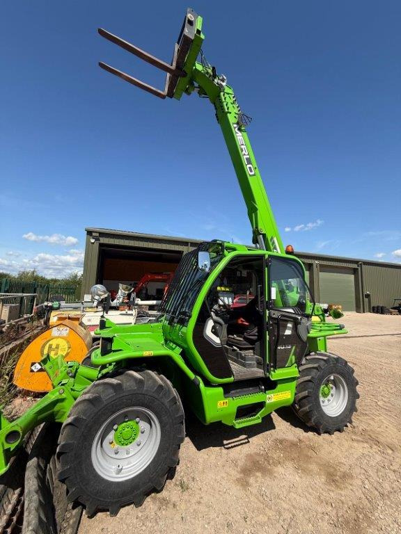 MERLO P40.13 - מפעיל טלסקופי: תמונה 1 MERLO P40.13 - מפעיל טלסקופי: תמונה 1