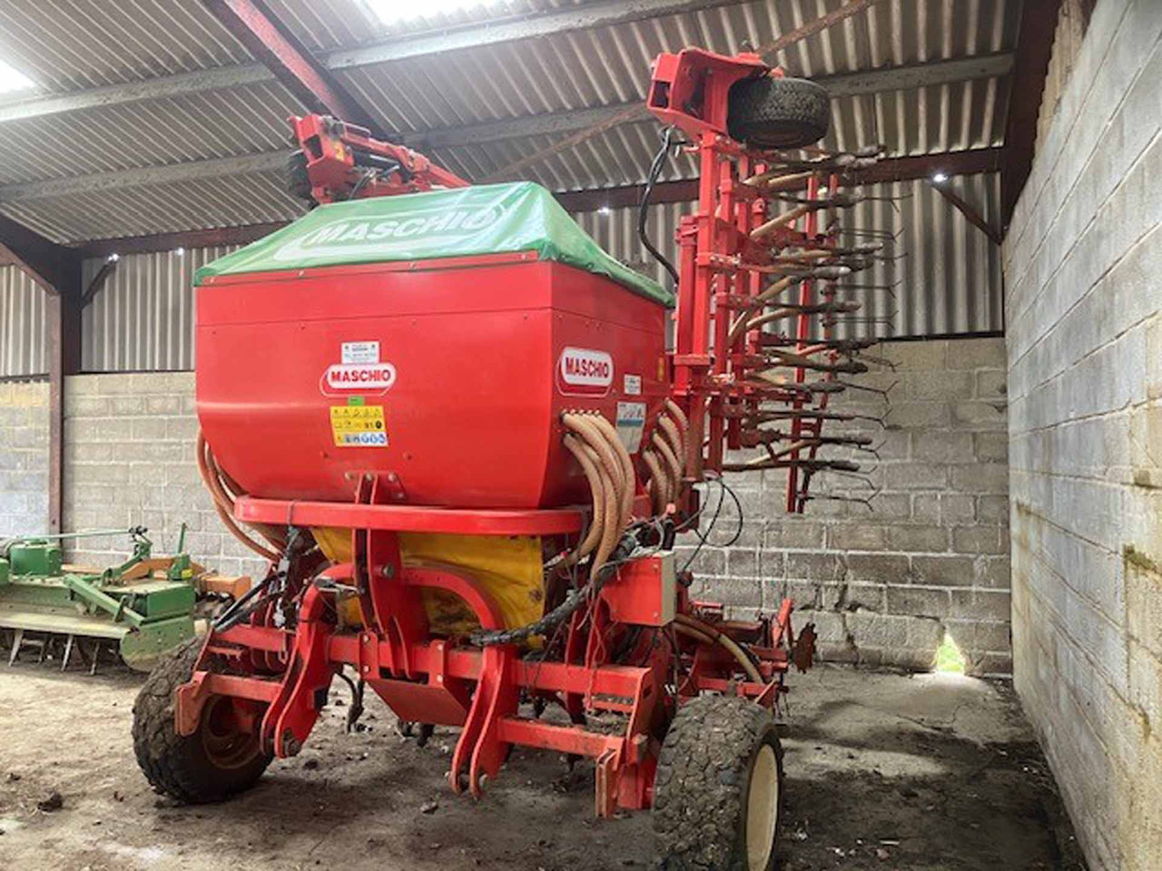 Maschio Primavera 6mtr Drill - ציוד זריעה: תמונה 2 Maschio Primavera 6mtr Drill - ציוד זריעה: תמונה 2