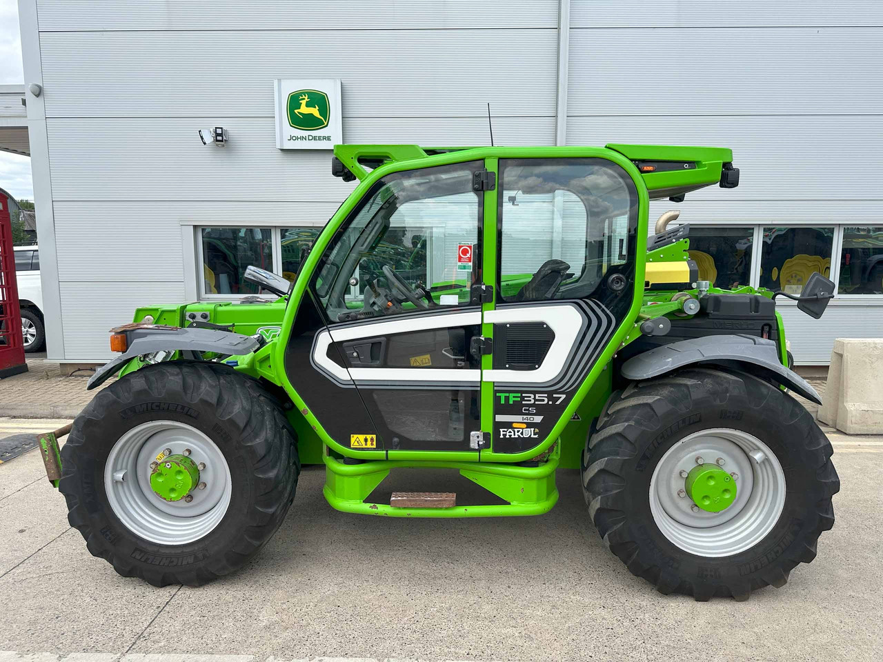 Merlo TF35.7 CS 140 - מפעיל טלסקופי: תמונה 3 Merlo TF35.7 CS 140 - מפעיל טלסקופי: תמונה 3