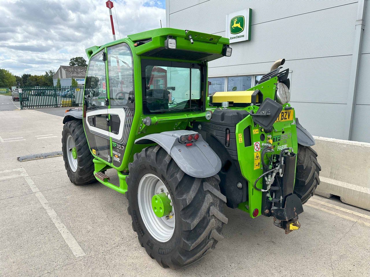 Merlo TF35.7 CS 140 - מפעיל טלסקופי: תמונה 4 Merlo TF35.7 CS 140 - מפעיל טלסקופי: תמונה 4