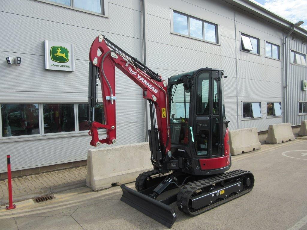 YANMAR VIO27-6 - מחפר: תמונה 2 YANMAR VIO27-6 - מחפר: תמונה 2