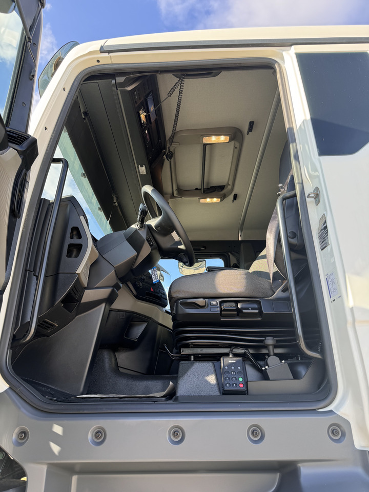 יחידת טרקטור Man TGX 18.470 4x4 Hydrodrive KIPPHYDRAULIK: תמונה 13 יחידת טרקטור Man TGX 18.470 4x4 Hydrodrive KIPPHYDRAULIK: תמונה 13