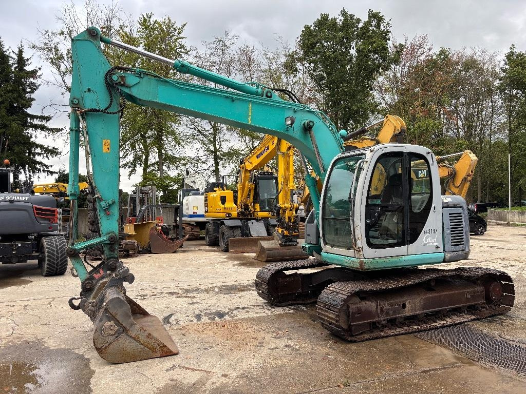 Kobelco SK 135 - מחפר סורק: תמונה 1 Kobelco SK 135 - מחפר סורק: תמונה 1