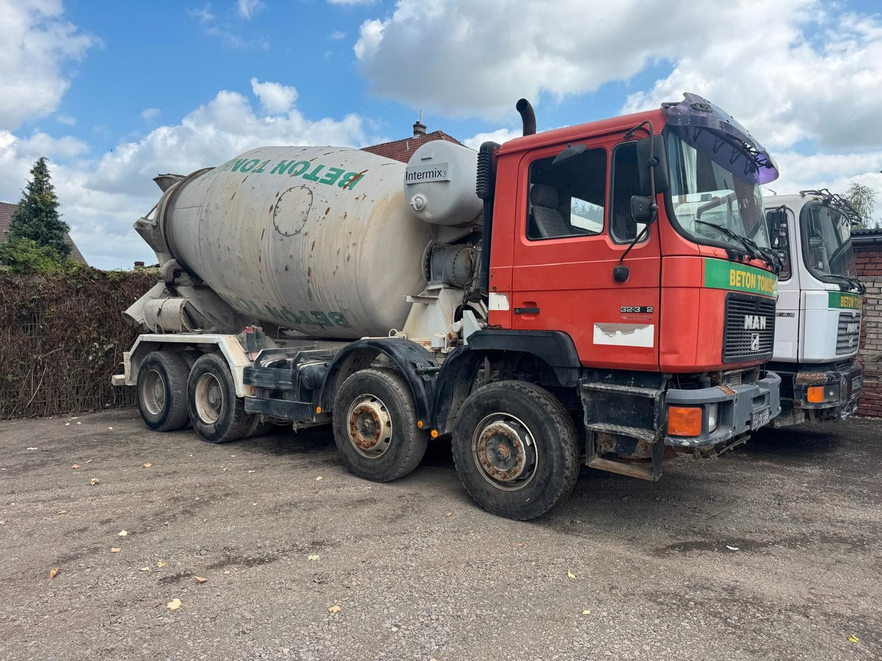MAN 32.372 8x4 10m³ - משאית מערבלת בטון: תמונה 1 MAN 32.372 8x4 10m³ - משאית מערבלת בטון: תמונה 1