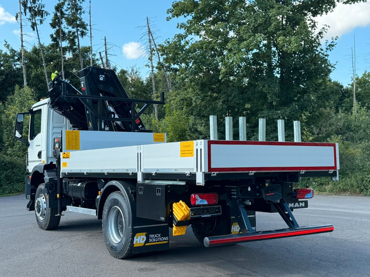 MAN TGM 18.320 4x4 Hiab 228-4 Kran - משאית מנוף: תמונה 5 MAN TGM 18.320 4x4 Hiab 228-4 Kran - משאית מנוף: תמונה 5