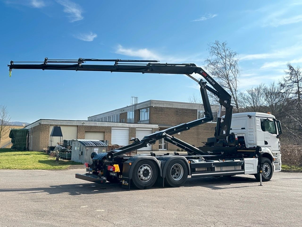 MAN TGS 26.470 6x2 Abrollkipper + Kran Hiab 228-4 - משאית הרמת וו, משאית מנוף: תמונה 5 MAN TGS 26.470 6x2 Abrollkipper + Kran Hiab 228-4 - משאית הרמת וו, משאית מנוף: תמונה 5