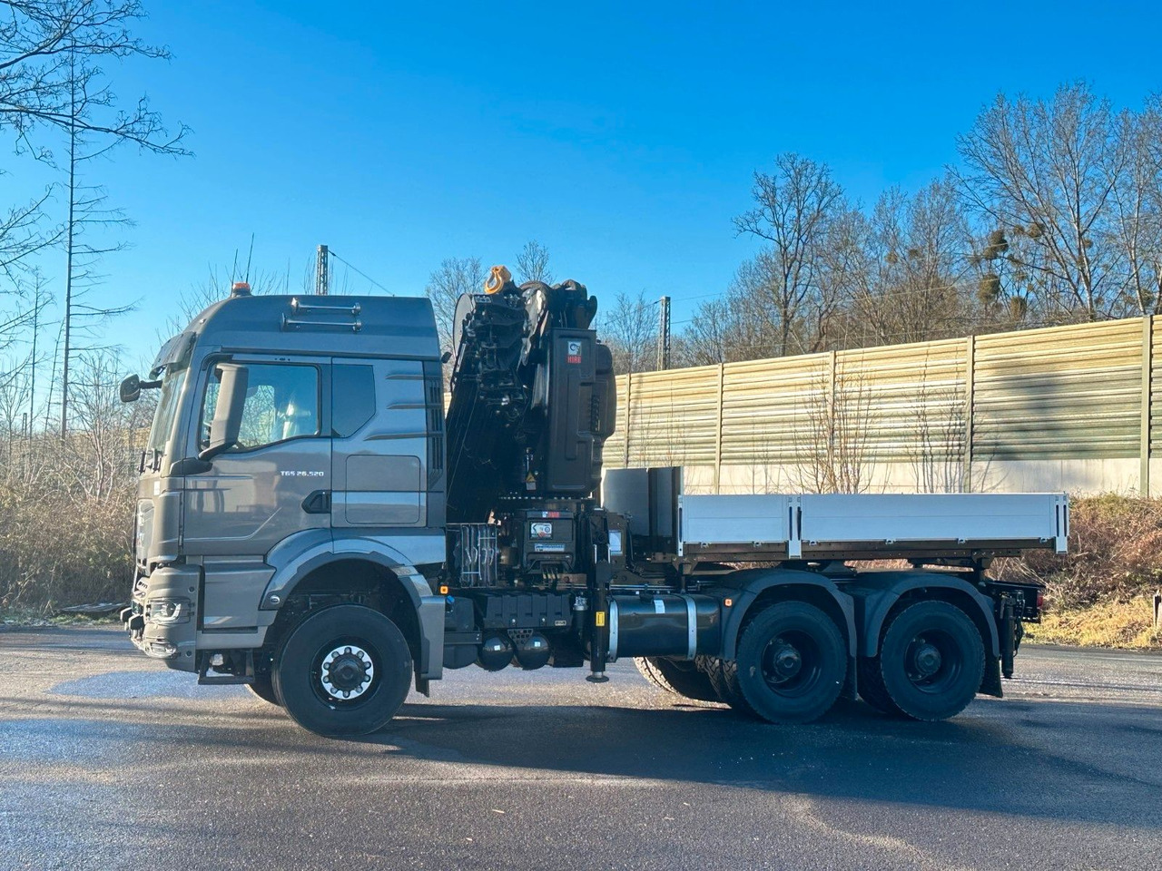MAN TGS 26.520 6x6 Kran HIAB X-HIPRO 548E-8 - משאית מנוף: תמונה 4 MAN TGS 26.520 6x6 Kran HIAB X-HIPRO 548E-8 - משאית מנוף: תמונה 4