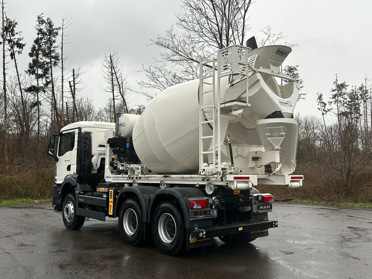 MAN TGS 33.440 6x4 Euro6e Abroller + Fahrmischer - משאית הרמת וו, משאית מנוף: תמונה 5 MAN TGS 33.440 6x4 Euro6e Abroller + Fahrmischer - משאית הרמת וו, משאית מנוף: תמונה 5