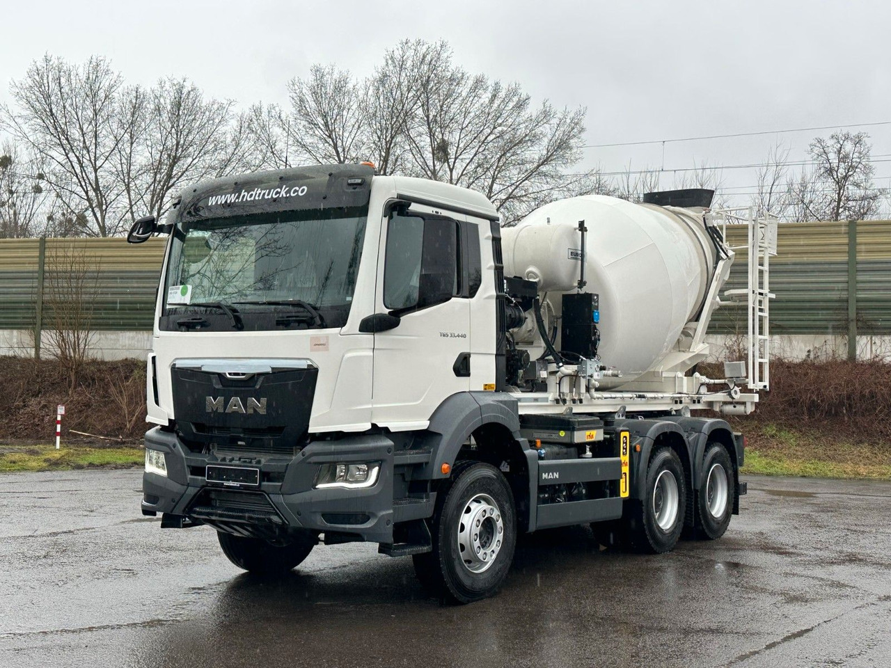 MAN TGS 33.440 6x4 Euro6e Abroller + Fahrmischer - משאית הרמת וו, משאית מנוף: תמונה 2 MAN TGS 33.440 6x4 Euro6e Abroller + Fahrmischer - משאית הרמת וו, משאית מנוף: תמונה 2