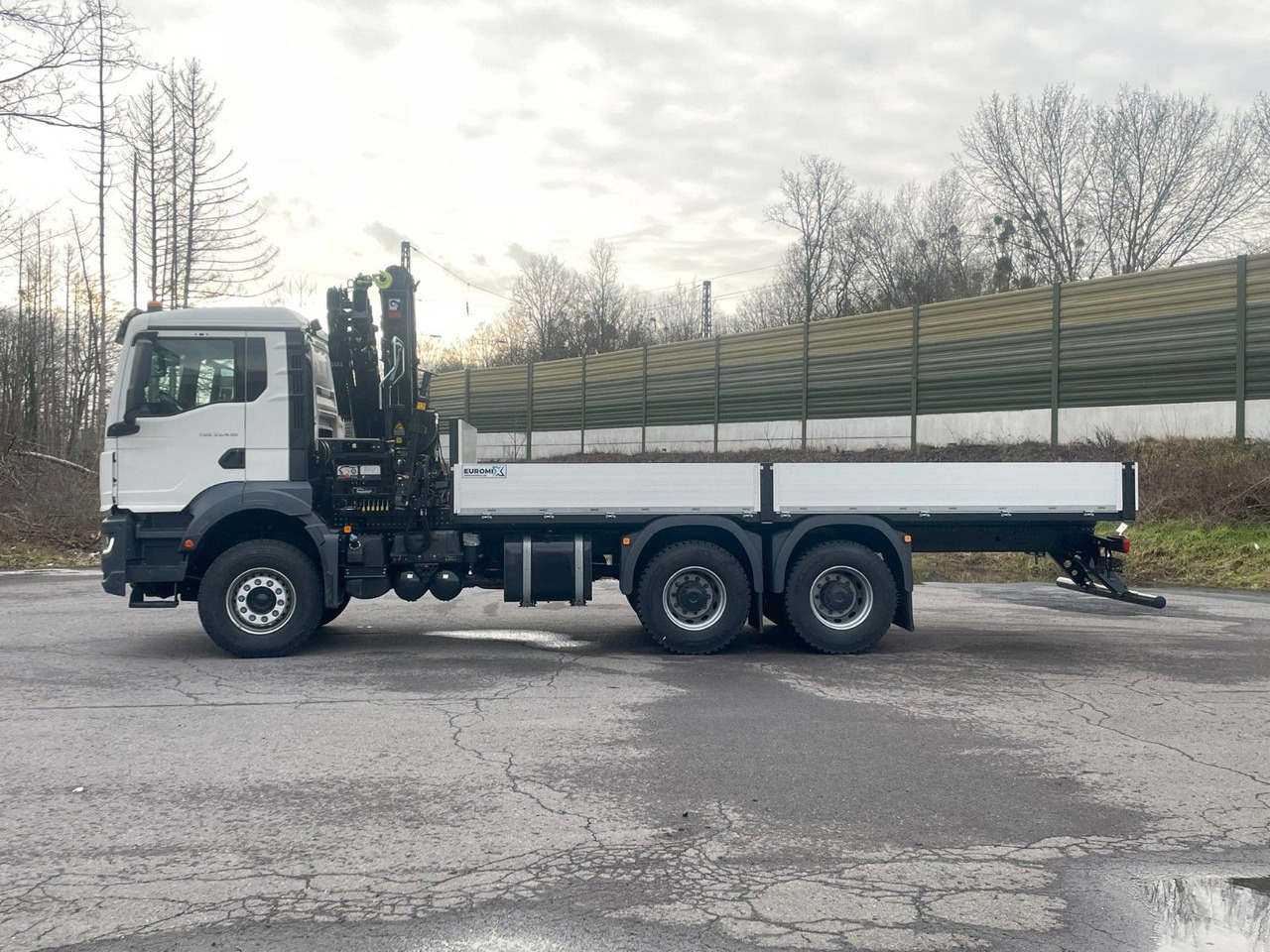 MAN TGS 33.440 6x4 Kran HIAB 138-3 - משאית מנוף: תמונה 4 MAN TGS 33.440 6x4 Kran HIAB 138-3 - משאית מנוף: תמונה 4