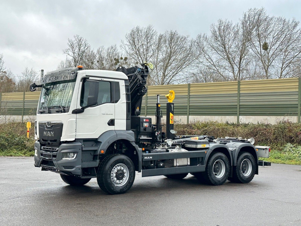 הַחכָּרָה  MAN TGS 33.440 6x6 BB Abrollkipper+Kran Hiab 228-6 MAN TGS 33.440 6x6 BB Abrollkipper+Kran Hiab 228-6: תמונה 9